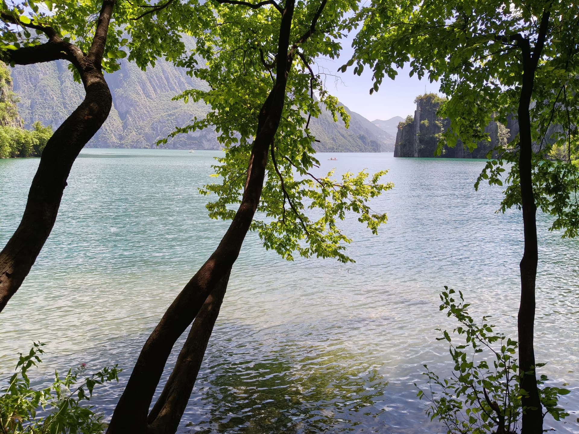 Paesaggio del Lago d'Iseo — veduta naturale